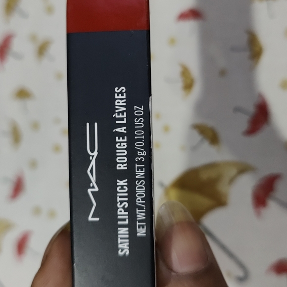 Mac red lipstick - Picture 4 of 6